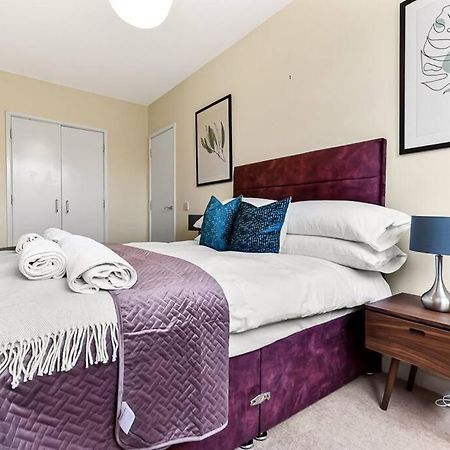 Large Group & Contractor Booking! Duplex W/Parking Milton Keynes Ngoại thất bức ảnh